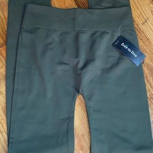 Free to Live Leggings